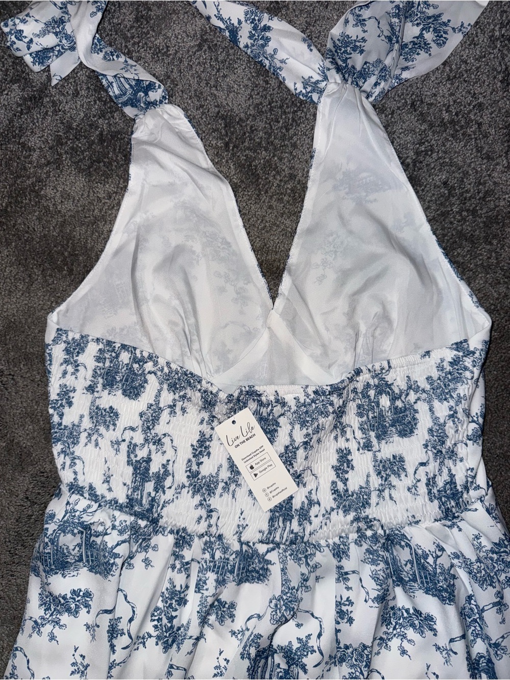 Cupshe White and Blue Toile Midi Dress - Picture 3 of 5